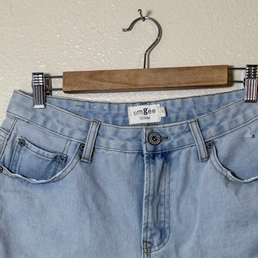 Umgee Women Denim Shorts S Light Wash Distressed Raw Hem Boho‎ Festival Core - Picture 3 of 10